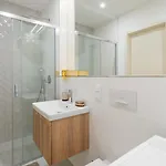 In The Clouds Letna - Luxury With Romantic Balconies In Quiet Centre Of